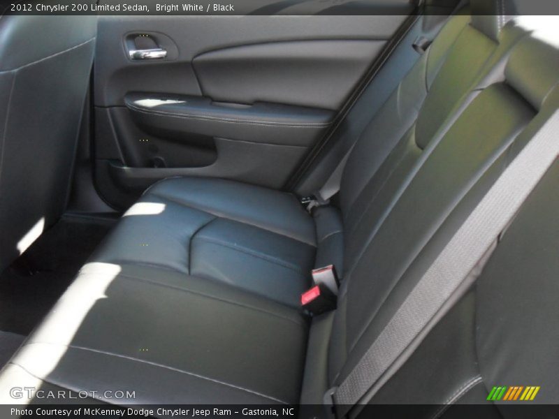 Bright White / Black 2012 Chrysler 200 Limited Sedan