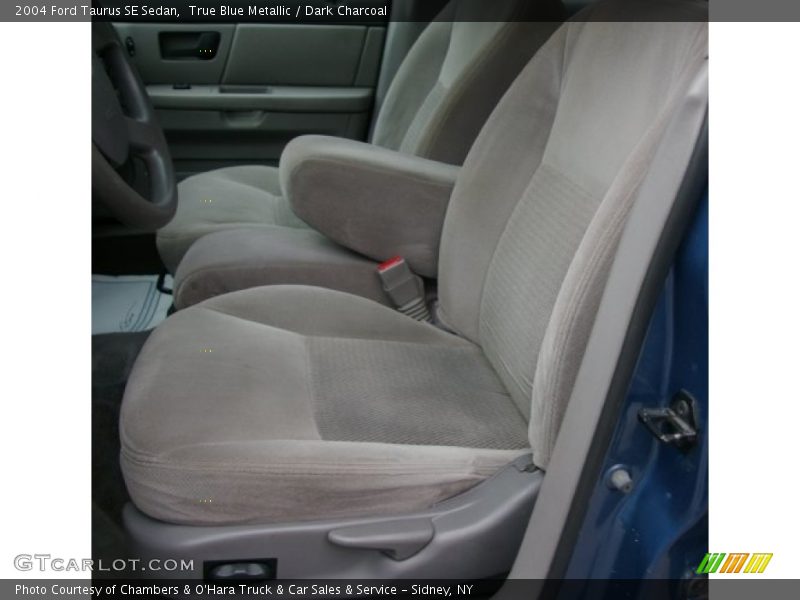 True Blue Metallic / Dark Charcoal 2004 Ford Taurus SE Sedan