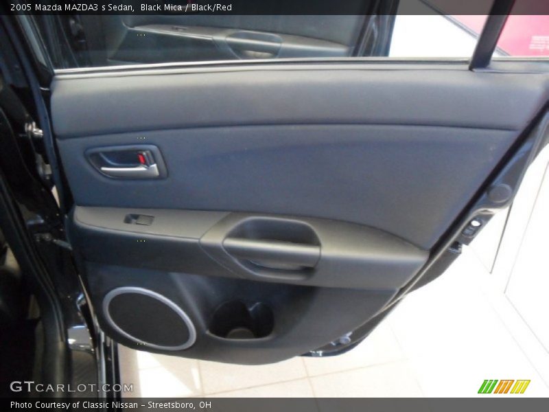 Black Mica / Black/Red 2005 Mazda MAZDA3 s Sedan