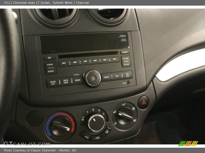 Summit White / Charcoal 2011 Chevrolet Aveo LT Sedan