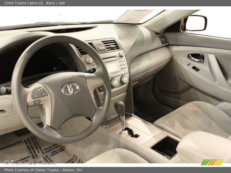 Black / Ash 2009 Toyota Camry LE