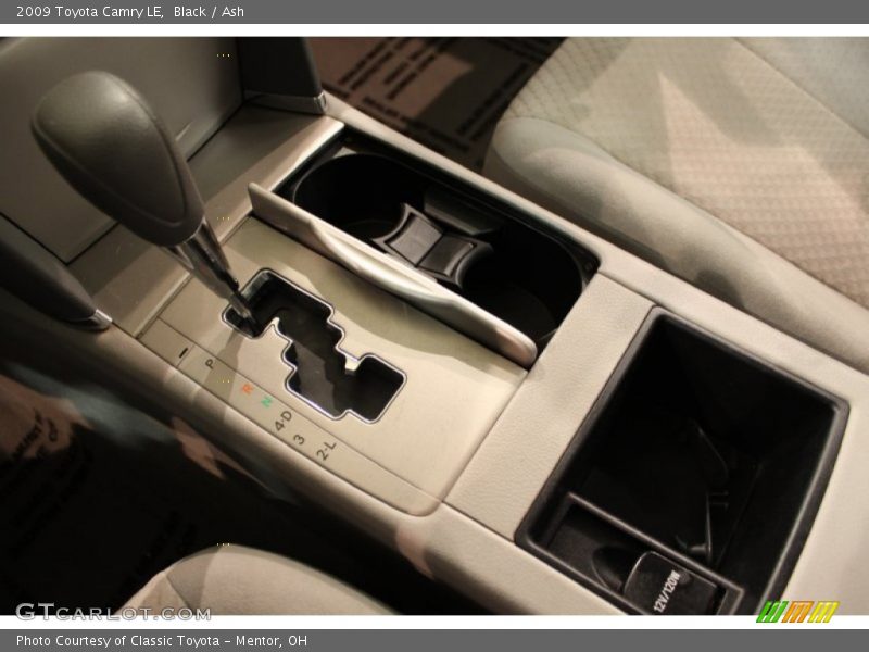 Black / Ash 2009 Toyota Camry LE