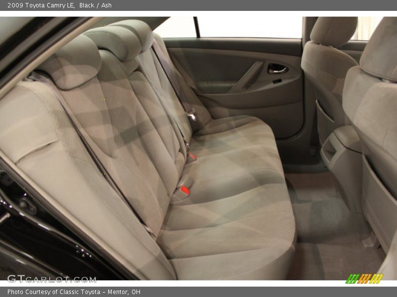 Black / Ash 2009 Toyota Camry LE