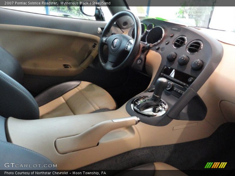  2007 Solstice Roadster Steel/Sand Interior