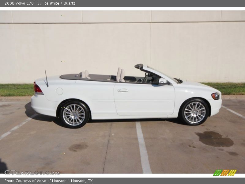 Ice White / Quartz 2008 Volvo C70 T5