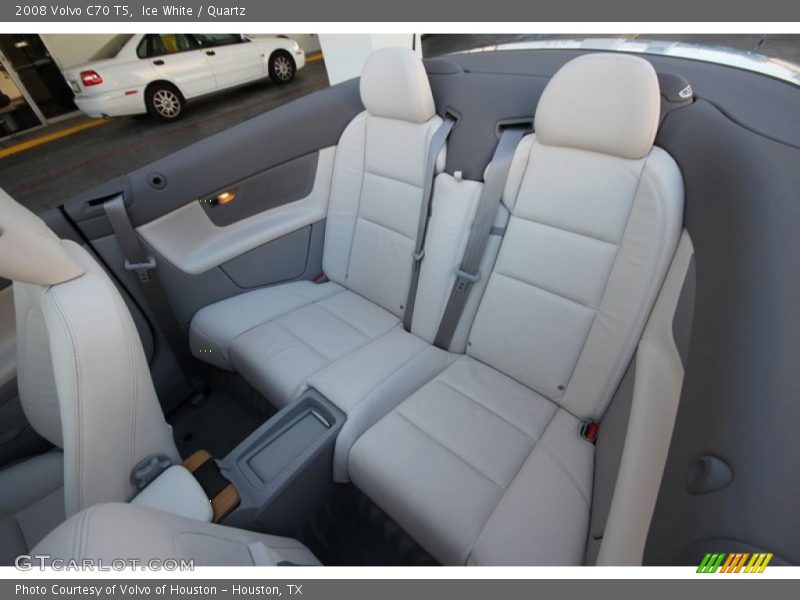 Ice White / Quartz 2008 Volvo C70 T5