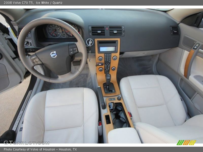 Ice White / Quartz 2008 Volvo C70 T5