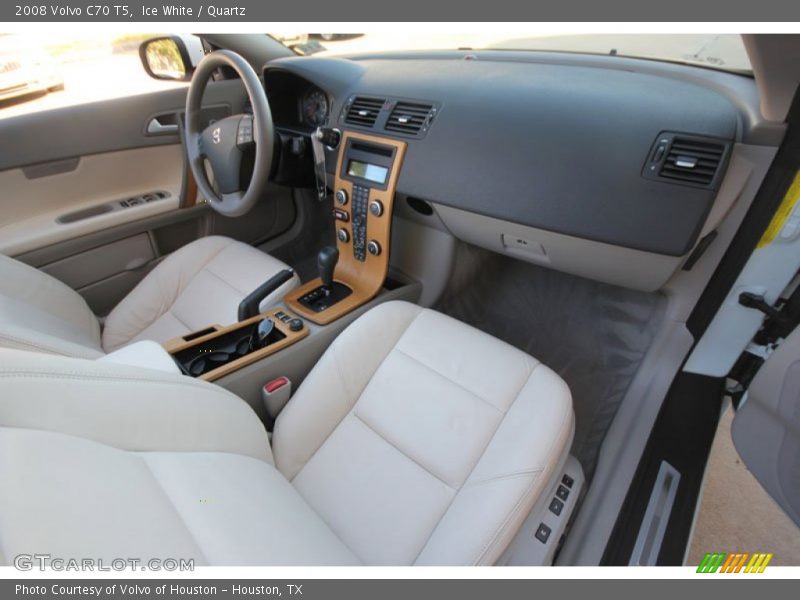 Ice White / Quartz 2008 Volvo C70 T5