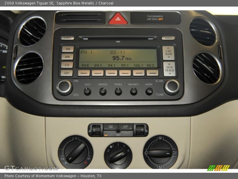 Sapphire Blue Metallic / Charcoal 2009 Volkswagen Tiguan SE