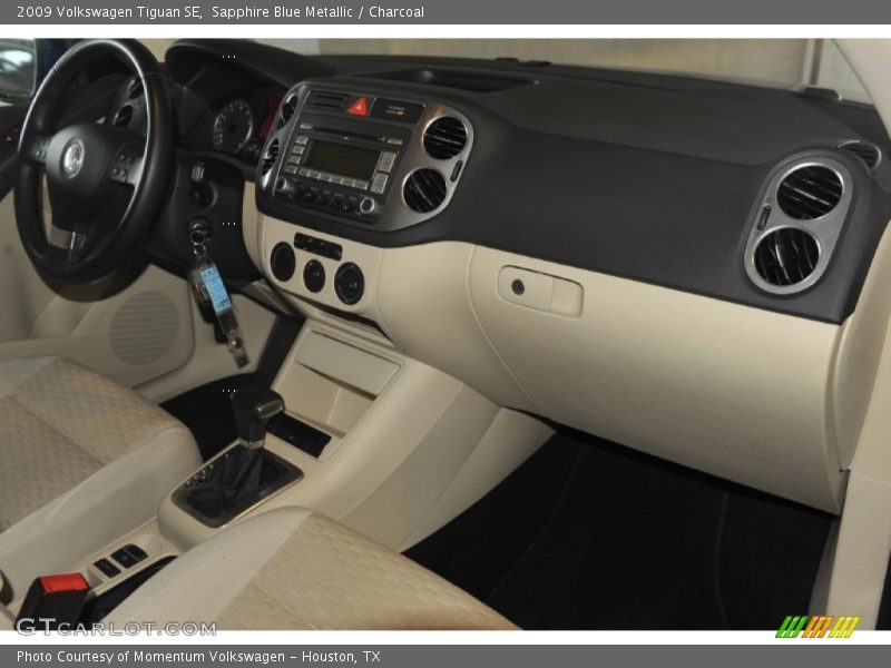 Sapphire Blue Metallic / Charcoal 2009 Volkswagen Tiguan SE