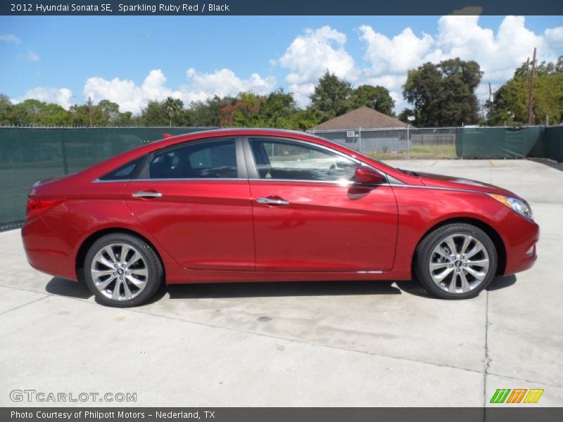 Sparkling Ruby Red / Black 2012 Hyundai Sonata SE