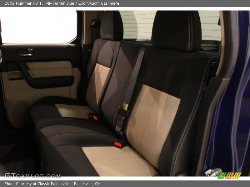  2009 H3 T Ebony/Light Cashmere Interior