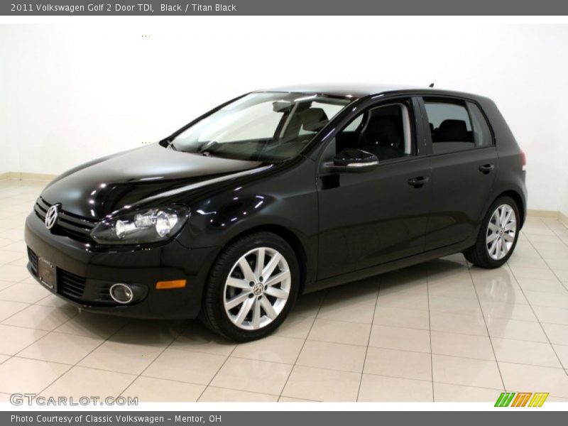 Black / Titan Black 2011 Volkswagen Golf 2 Door TDI
