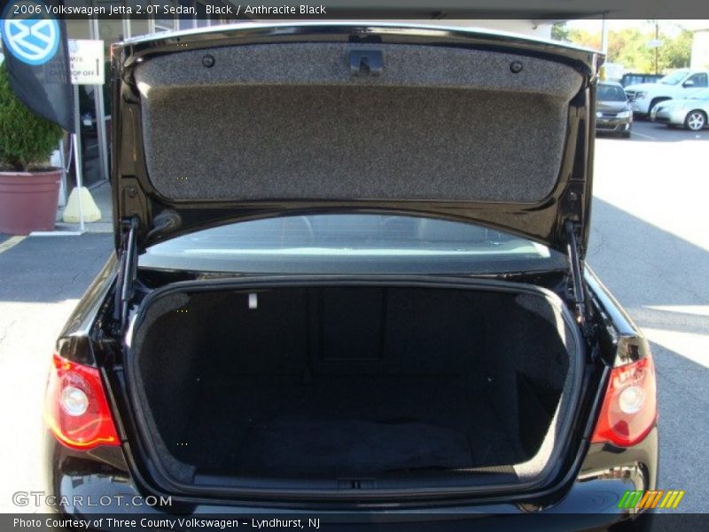 Black / Anthracite Black 2006 Volkswagen Jetta 2.0T Sedan