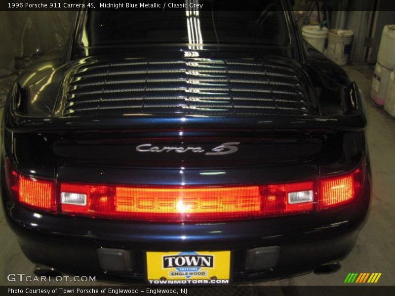 Midnight Blue Metallic / Classic Grey 1996 Porsche 911 Carrera 4S