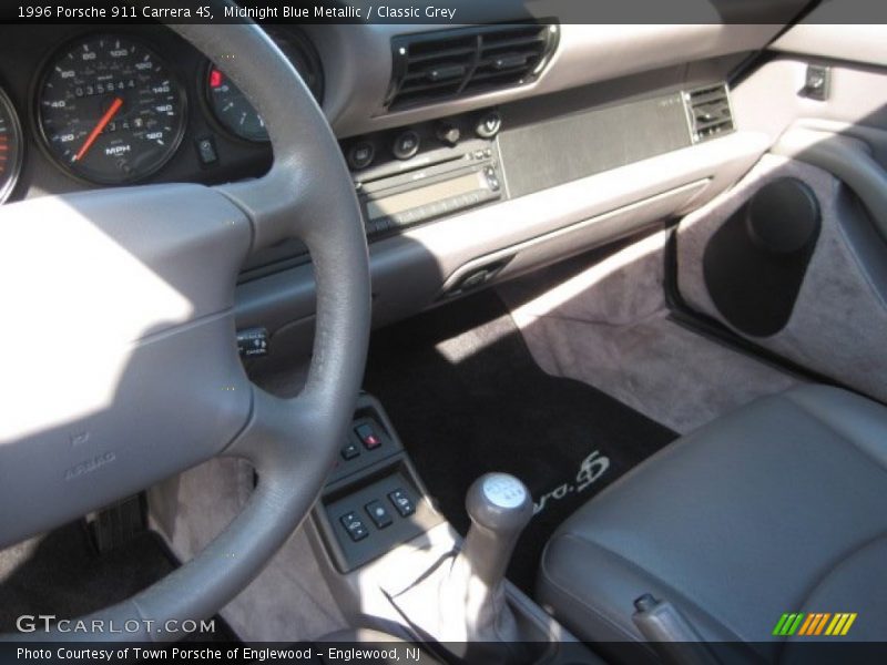 Midnight Blue Metallic / Classic Grey 1996 Porsche 911 Carrera 4S