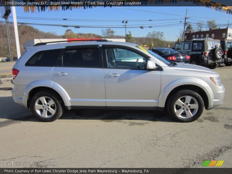 Bright Silver Metallic / Dark Slate Gray/Light Graystone 2009 Dodge Journey SXT