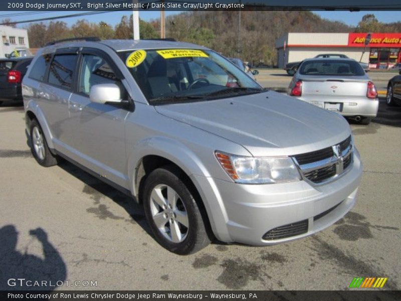 Bright Silver Metallic / Dark Slate Gray/Light Graystone 2009 Dodge Journey SXT