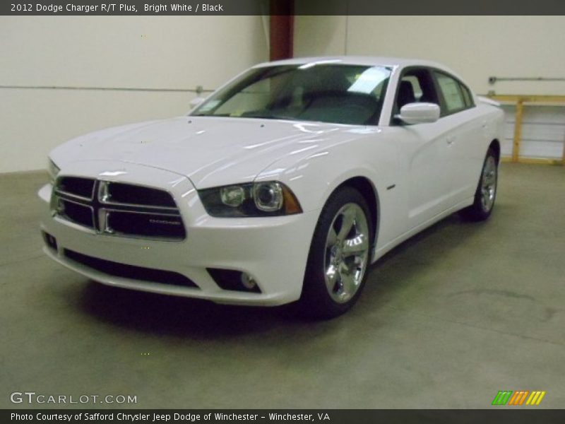 Front 3/4 View of 2012 Charger R/T Plus