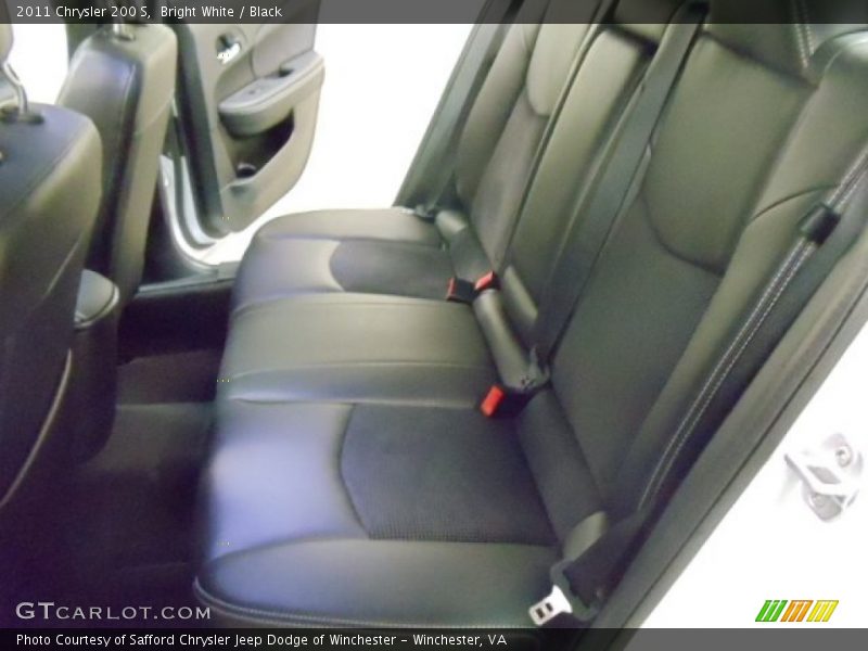 Bright White / Black 2011 Chrysler 200 S