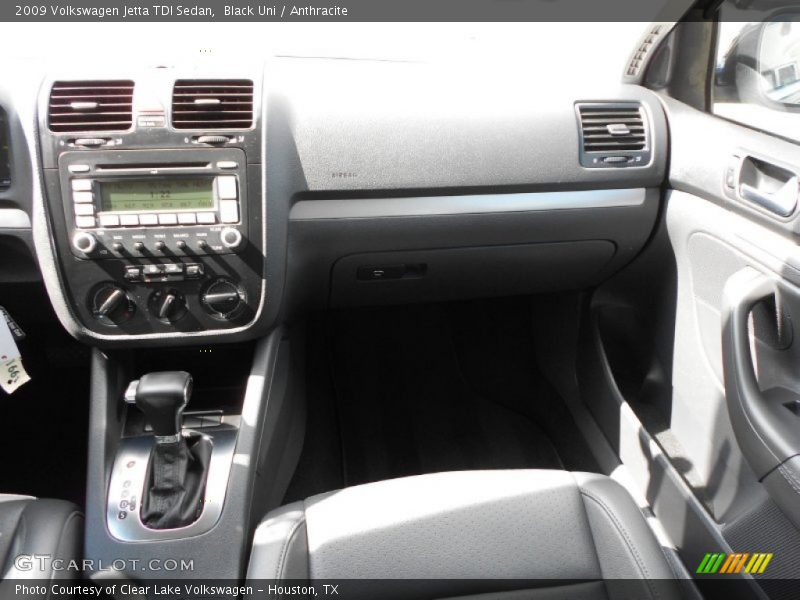 Black Uni / Anthracite 2009 Volkswagen Jetta TDI Sedan