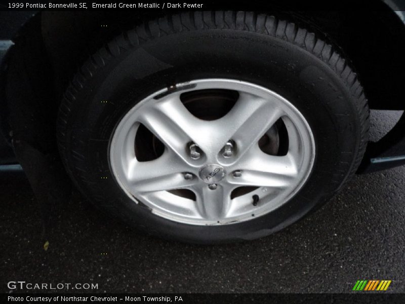 Emerald Green Metallic / Dark Pewter 1999 Pontiac Bonneville SE