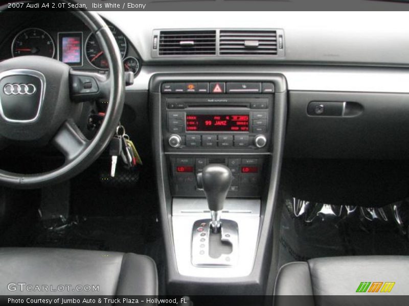 Ibis White / Ebony 2007 Audi A4 2.0T Sedan