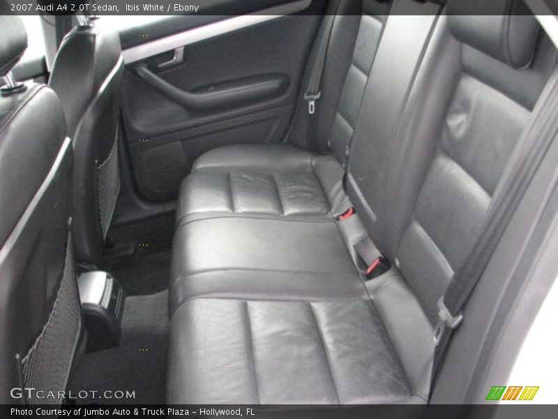 Ibis White / Ebony 2007 Audi A4 2.0T Sedan