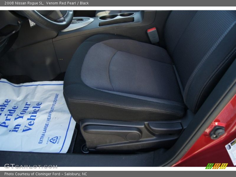 Venom Red Pearl / Black 2008 Nissan Rogue SL