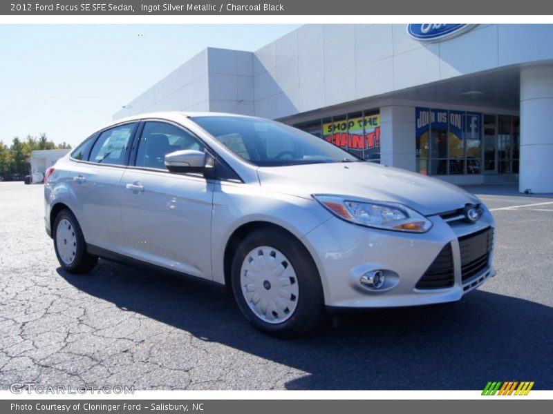  2012 Focus SE SFE Sedan Ingot Silver Metallic