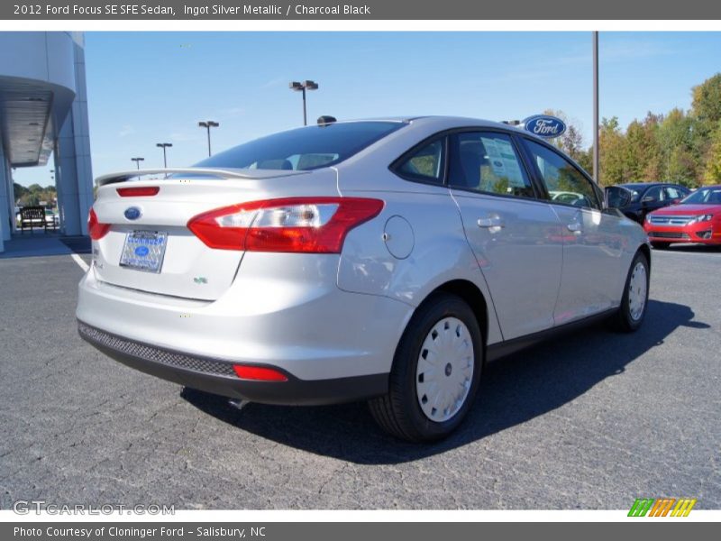 Ingot Silver Metallic / Charcoal Black 2012 Ford Focus SE SFE Sedan
