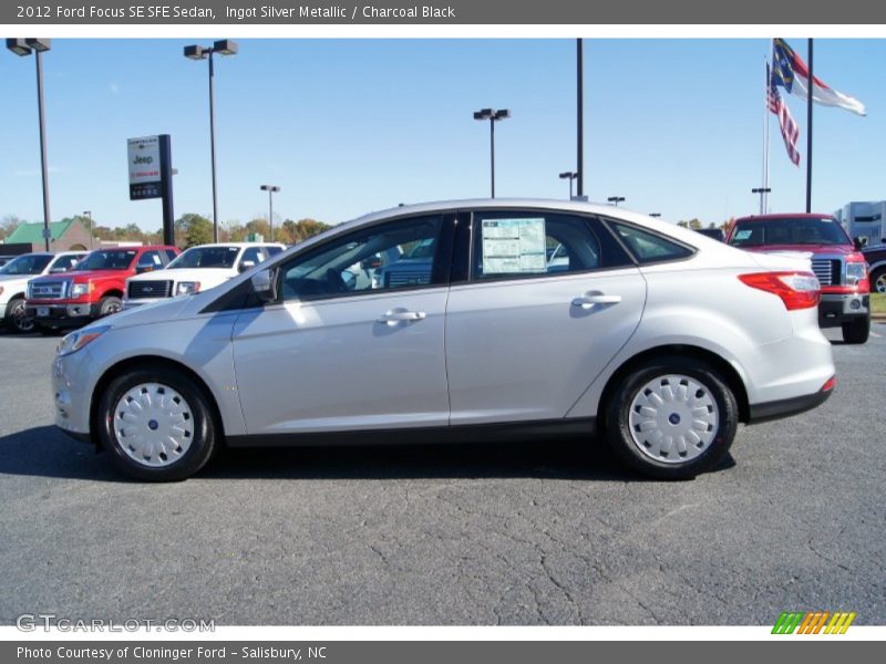 Ingot Silver Metallic / Charcoal Black 2012 Ford Focus SE SFE Sedan