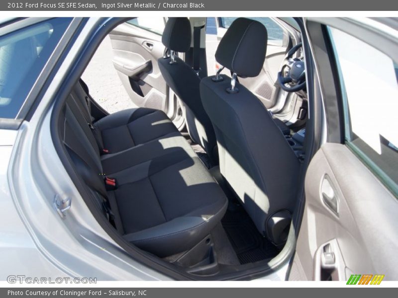 Ingot Silver Metallic / Charcoal Black 2012 Ford Focus SE SFE Sedan