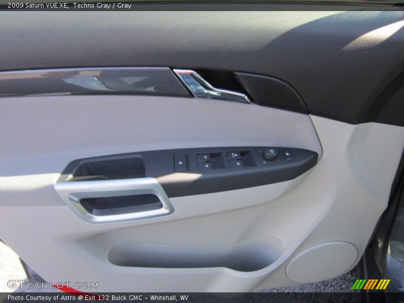 Techno Gray / Gray 2009 Saturn VUE XE