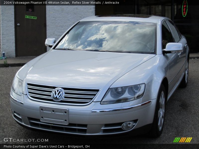 Reflex Silver Metallic / Anthracite 2004 Volkswagen Phaeton V8 4Motion Sedan