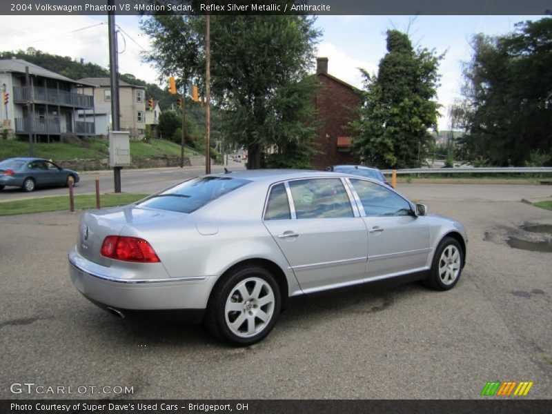 Reflex Silver Metallic / Anthracite 2004 Volkswagen Phaeton V8 4Motion Sedan