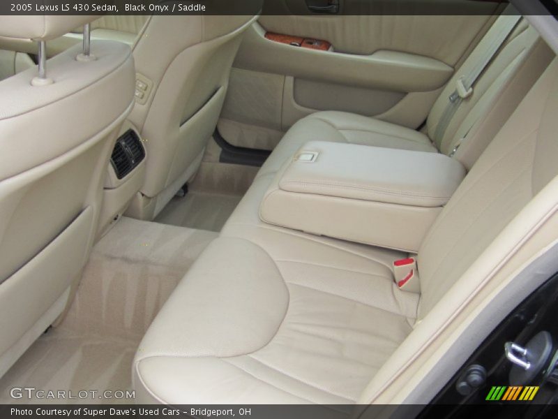 Black Onyx / Saddle 2005 Lexus LS 430 Sedan