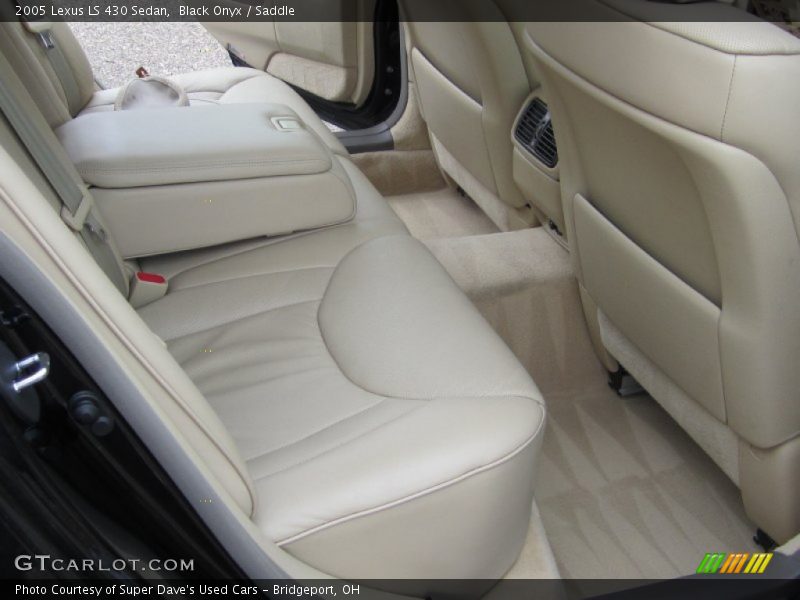Black Onyx / Saddle 2005 Lexus LS 430 Sedan