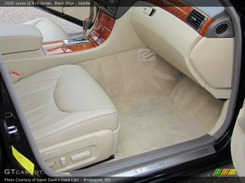Black Onyx / Saddle 2005 Lexus LS 430 Sedan