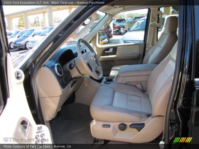 Black Clearcoat / Medium Parchment 2003 Ford Expedition XLT 4x4