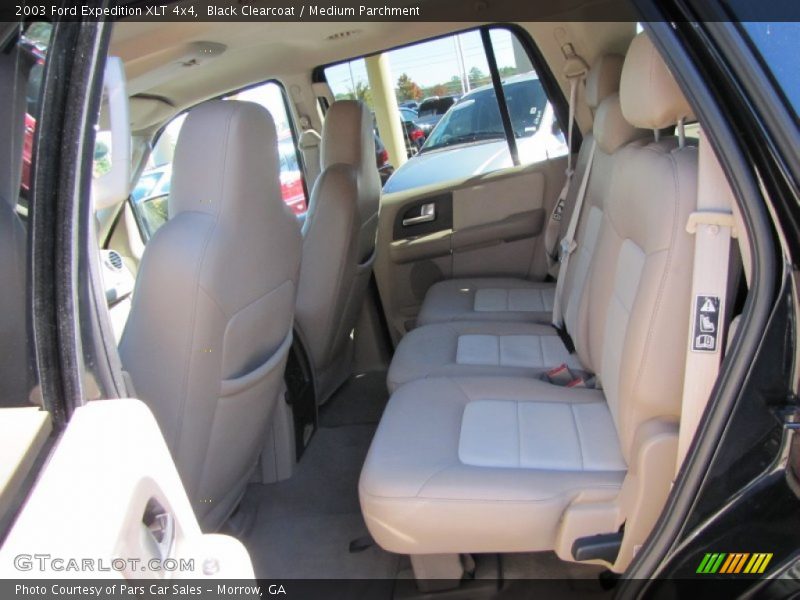 Black Clearcoat / Medium Parchment 2003 Ford Expedition XLT 4x4