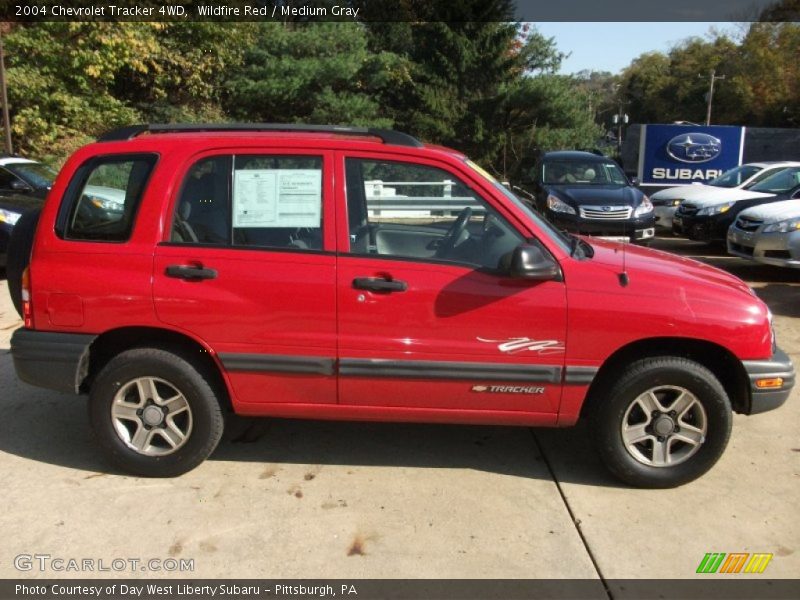 Wildfire Red / Medium Gray 2004 Chevrolet Tracker 4WD