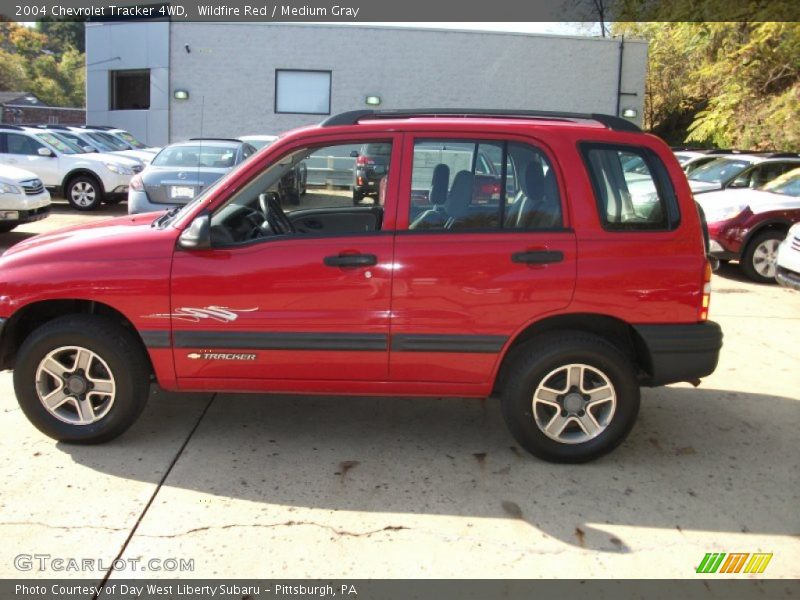 Wildfire Red / Medium Gray 2004 Chevrolet Tracker 4WD