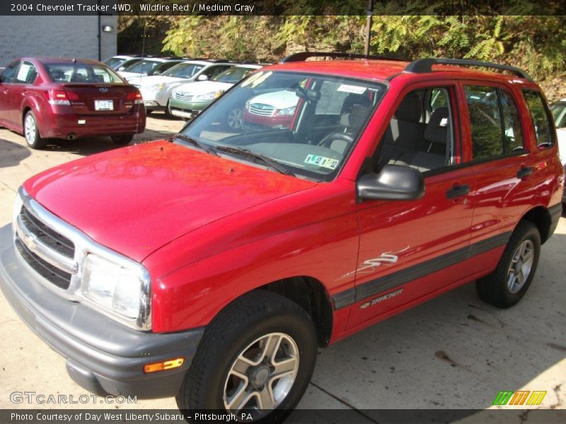 Wildfire Red / Medium Gray 2004 Chevrolet Tracker 4WD