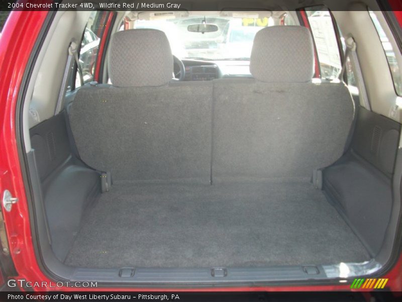 Wildfire Red / Medium Gray 2004 Chevrolet Tracker 4WD