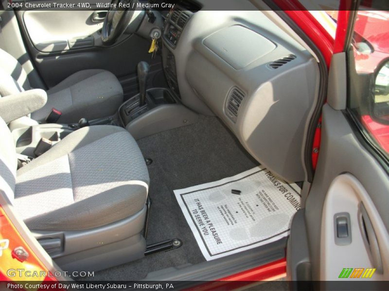 Wildfire Red / Medium Gray 2004 Chevrolet Tracker 4WD