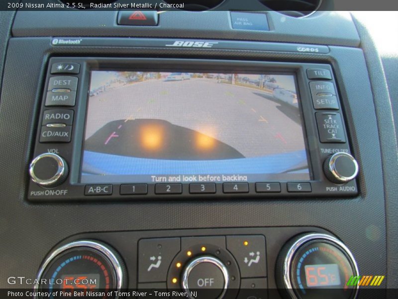 Radiant Silver Metallic / Charcoal 2009 Nissan Altima 2.5 SL