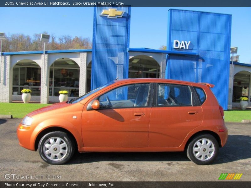 Spicy Orange Metallic / Gray 2005 Chevrolet Aveo LT Hatchback