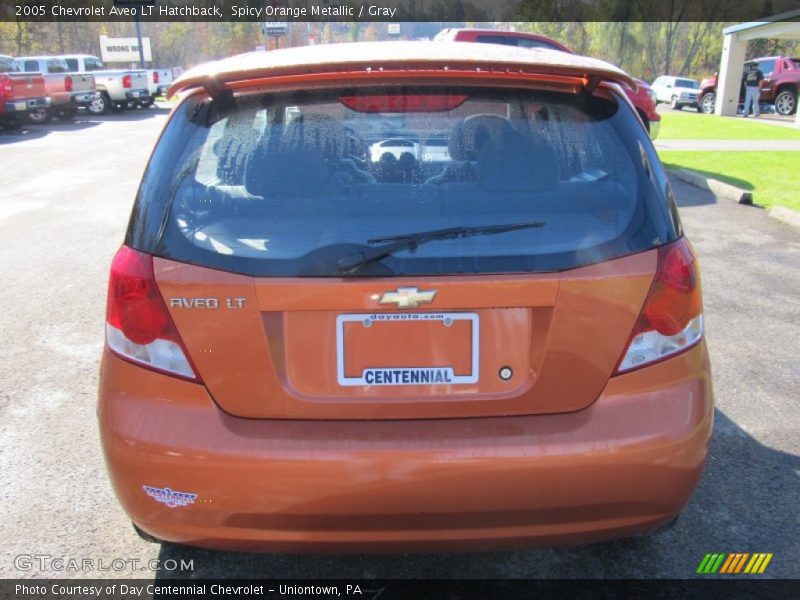 Spicy Orange Metallic / Gray 2005 Chevrolet Aveo LT Hatchback