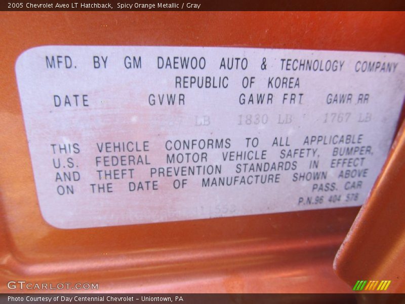 Spicy Orange Metallic / Gray 2005 Chevrolet Aveo LT Hatchback